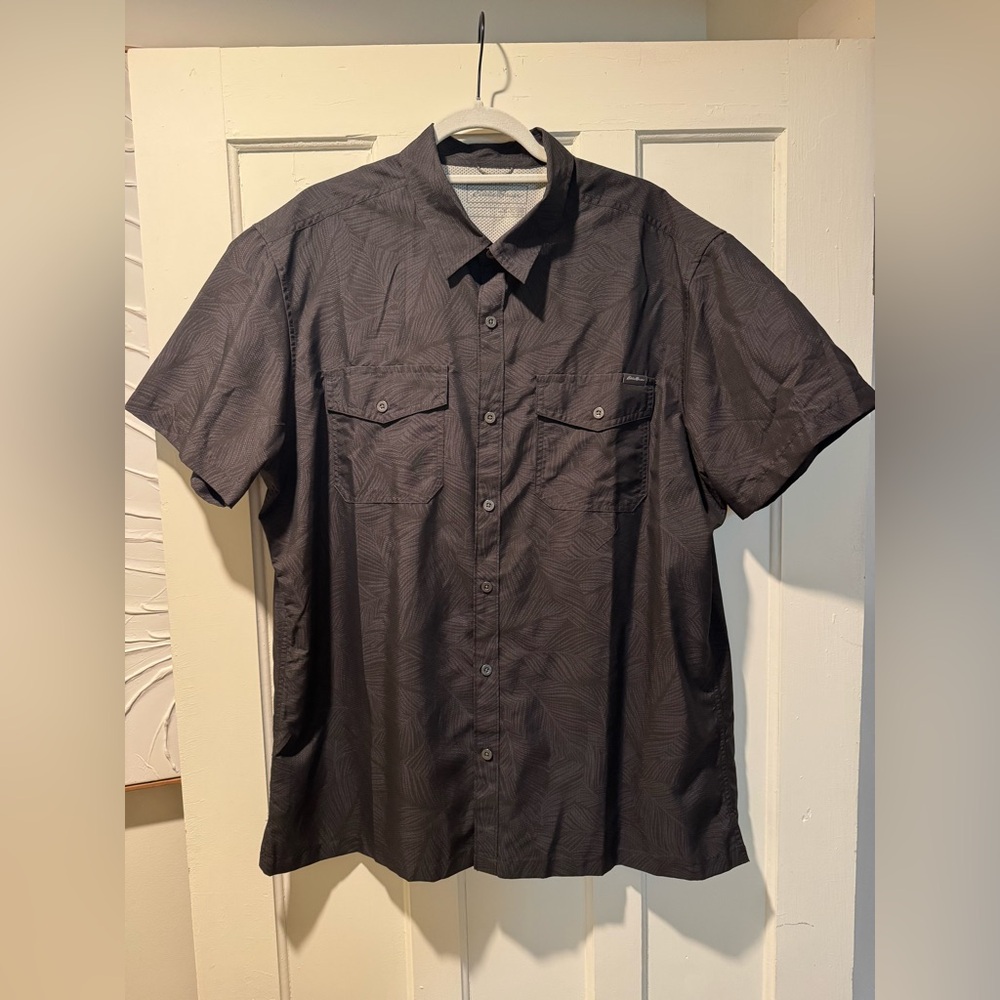 Men’s Eddie Bauer Button Down Shirt